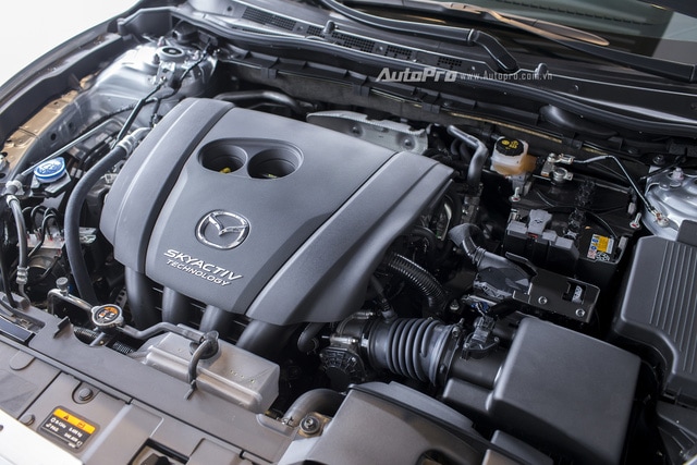 Mazda 6 2017 trang bị động cơ SkyActiv có hiệu suất nhiên liệu cao